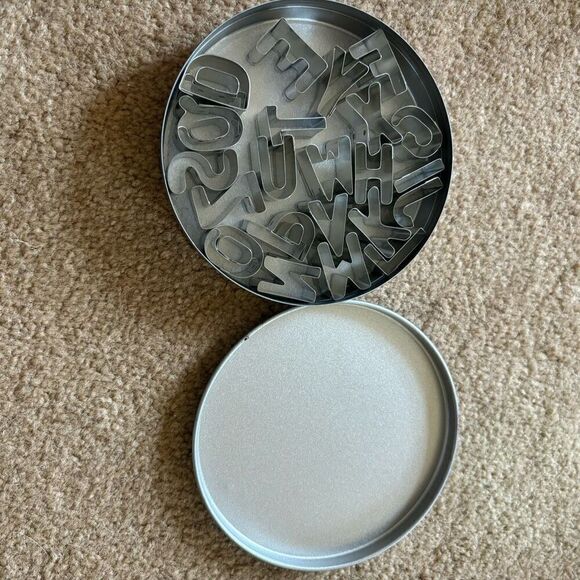 Ateco A-Z Cookie Cutter Set *4 Missing* - Picture 2 of 4